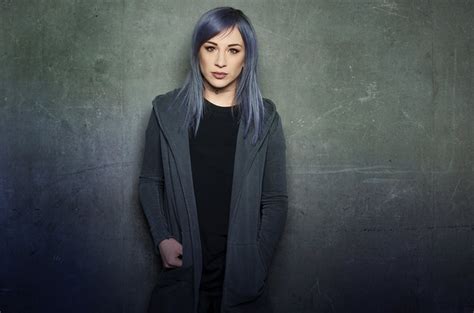 Skillet Drummer Jen Ledger on Going Solo and Playing With DGE (Dave ...