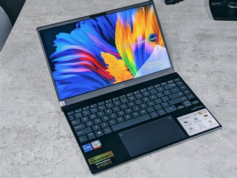 ASUS ZenBook 13 UX325 OLED