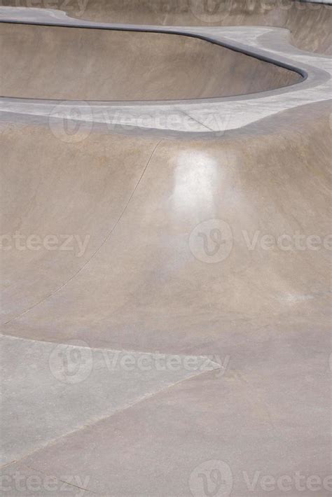 Venice Beach Skatepark 11645920 Stock Photo at Vecteezy