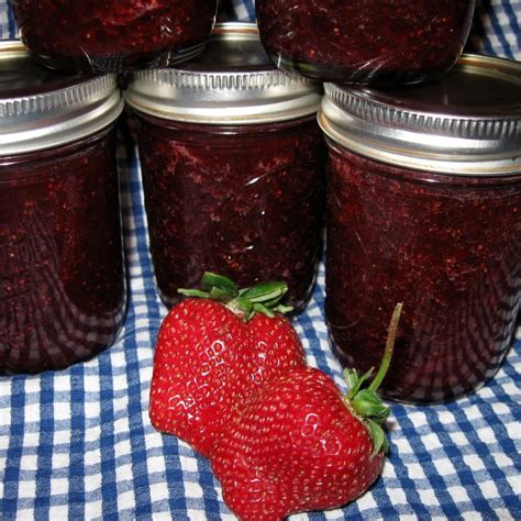 Old Fashioned Strawberry Jam | Recipe | Jam recipes, Canning recipes ...