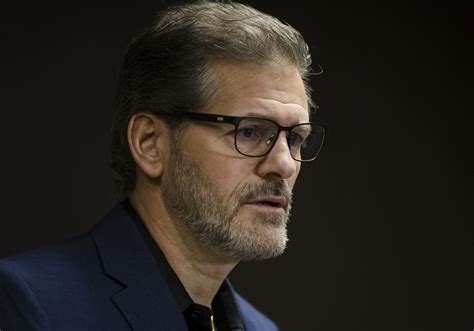 The many masks of Ron Hextall: Penguins GM enters offseason with unbreakable poker face ...