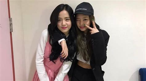 Jisoo & Jennie's Message To Correct Their Fans In English Is So ...