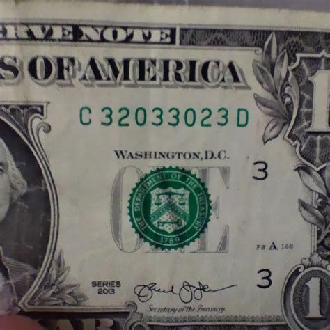 This dollar bill's serial number is a palindrome : r/mildlyinteresting