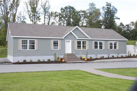 New Era Modular Homes – New Image Series R105 “Wilmington” 28’x70’ (1930SqFt) Floor Plan: www ...