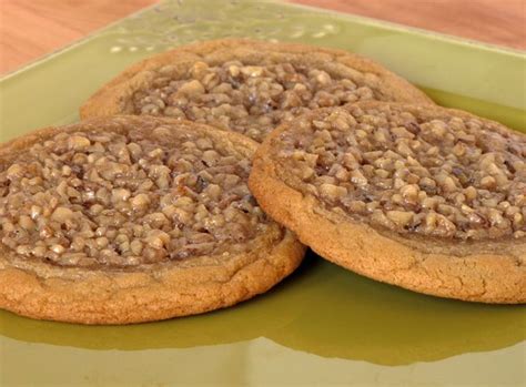 Walnut Frosties | Recipe | Favorite cookies, Recipes, Holiday cooking