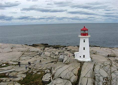 Peggy's Cove Lighthouse - TutorialChip