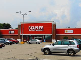 Staples (Wakefield Mall, South Kingstown, Rhode Island) | Flickr