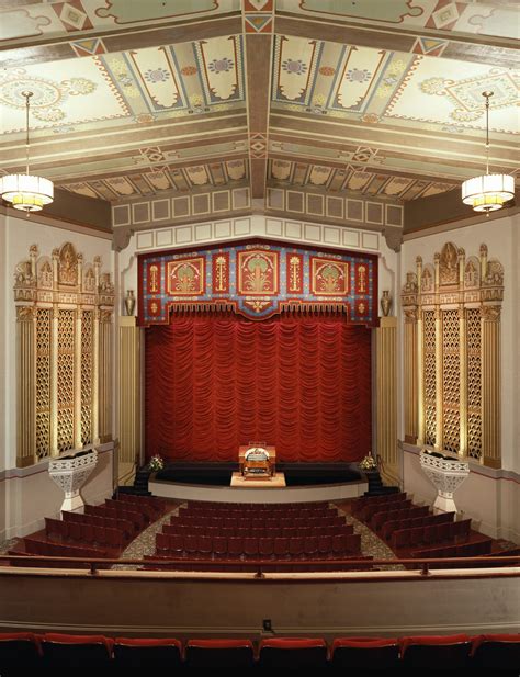 The Big Picture: Stories of the Stanford Theatre | The Stanford Daily