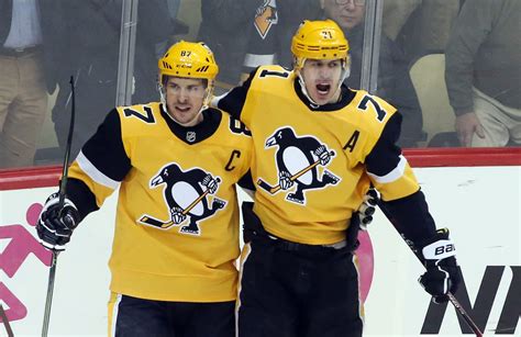 Penguins: Sidney Crosby made emergency visit to console emotional Evgeni Malkin | Flipboard