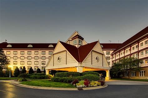 HOLLYWOOD CASINO & HOTEL LAWRENCEBURG $110 ($̶1̶2̶1̶) - Prices ...