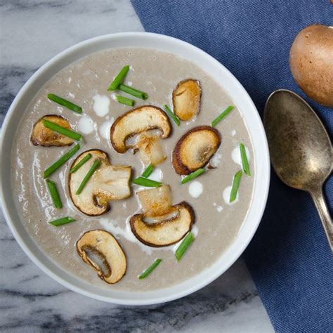 Creamy Mushroom Bisque | Recipe | Mushroom bisque, Stuffed mushrooms ...