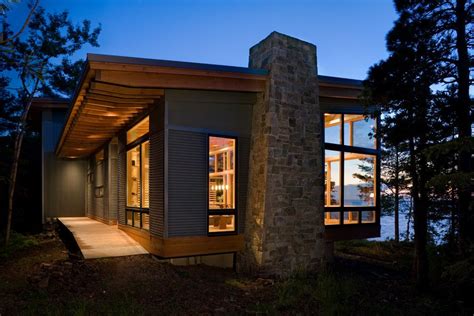 nuwave-pro-Exterior-Modern-with-cabin-ocean-view-overhang-rafters-siding-stacked-stone-chimney ...