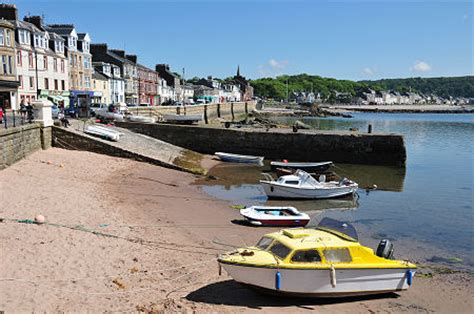 Millport Feature Page on Undiscovered Scotland