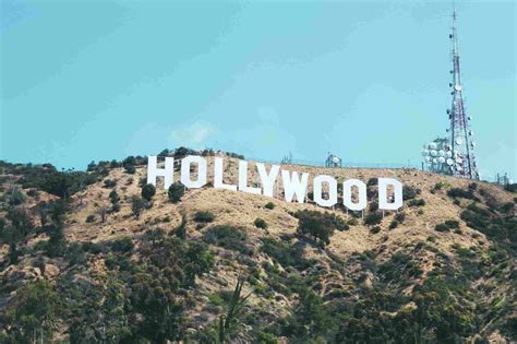 27 Hollywood Sign Facts: History, Symbolism, And Other Trivia | Kidadl