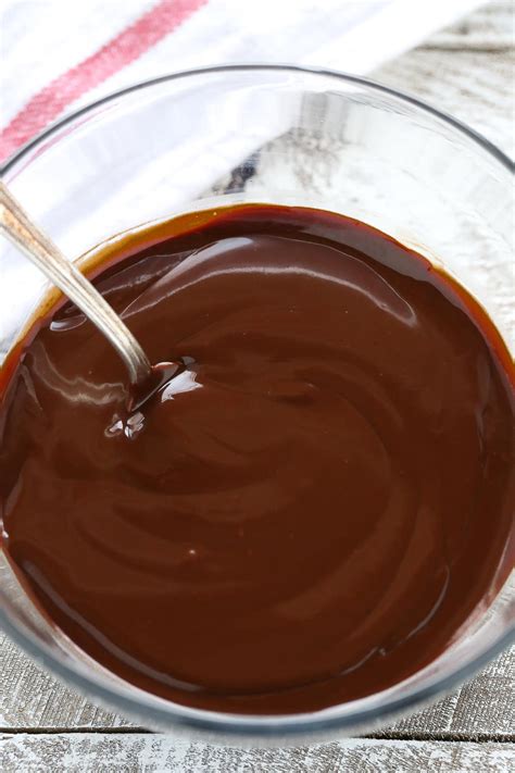 How to Make Chocolate Ganache