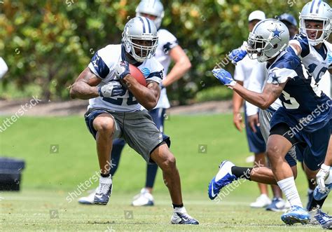 Dallas Cowboys Running Back Darren Mcfadden Editorial Stock Photo ...