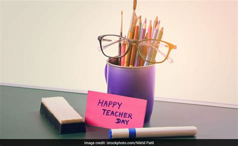 Teachers' Day 2018: 5 Interesting Gift Ideas for a Teacher Who Is Fond of Food