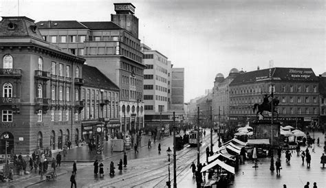 Black and White Zagreb - Small-Group Tour | Zagreb Walking Tours