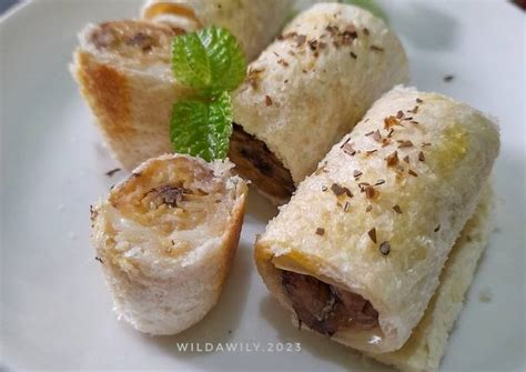 Resep Roti Gulung Pisang Keju oleh Wilda Wily - Cookpad