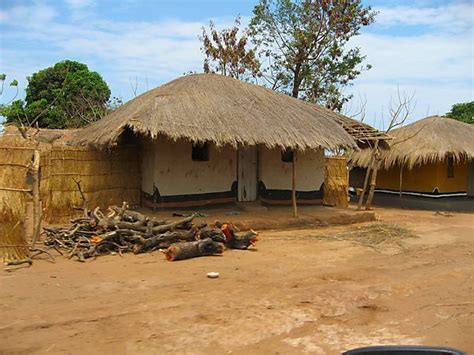 Traditional Malawian House photo, Malawi Africa