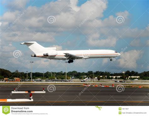 Cargo jet landing stock image. Image of arrival, cargo - 4617927