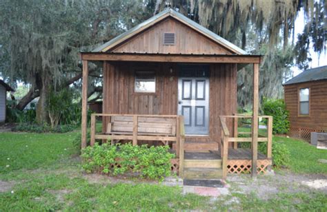 Cabins Archives - Grape Hammock Fish Camp & Airboat Rides