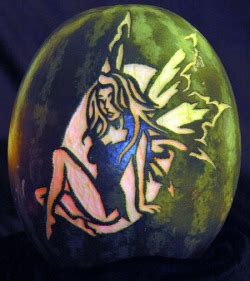 Watermelon Carving - so you wannabee a Domestik Goddess?