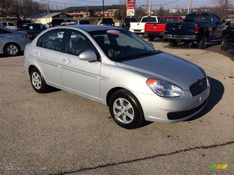 Platinum Silver 2009 Hyundai Accent GLS 4 Door Exterior Photo #90285430 | GTCarLot.com