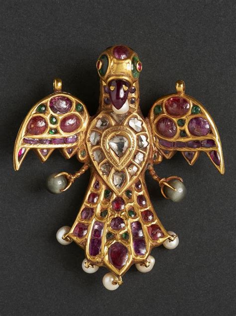 269 best images about Antique & Royal Indian Jewels on Pinterest | Jade ...