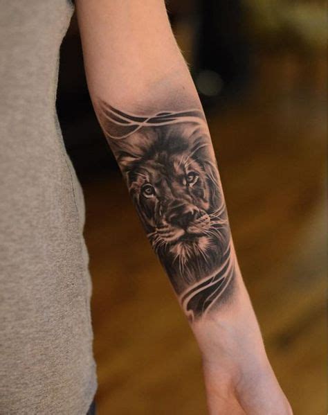 Löwen Tattoo am Arm - Tattoo Muster | Coole tattoos, Löwin tattoo ...