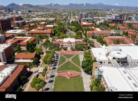 Old main building university arizona hi-res stock photography and images - Alamy