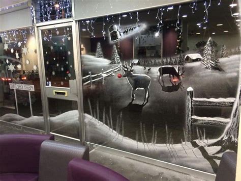 This Incredible Snow Spray Window Art Is Perfect For Christmas