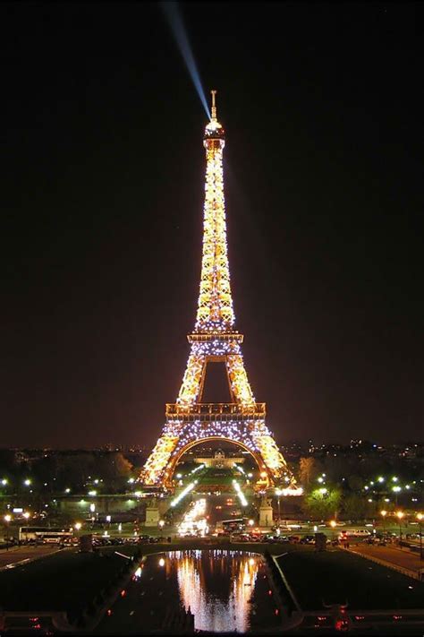 Eiffel Tower at night iPhone wallpaper | Romantic places, Eiffel tower ...