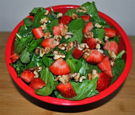 Recipe Spotlight: Fruit and Spring Greens Salad / Eat Smart, Be Fit ...