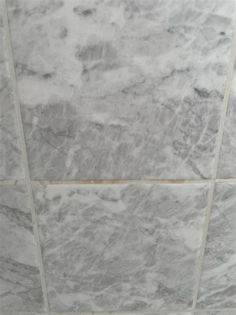 Grout turning pink AFTER applying bleach (see comment) : r/CleaningTips