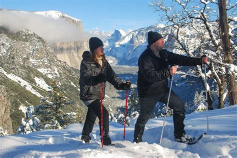 Snowshoeing in Yosemite | Yosemite National Park Tours & Activities