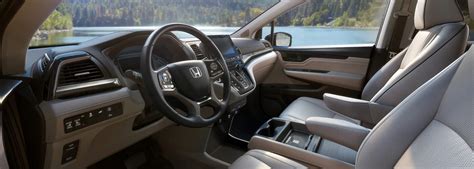 2024 Honda Odyssey Interior | Apostolakis Honda