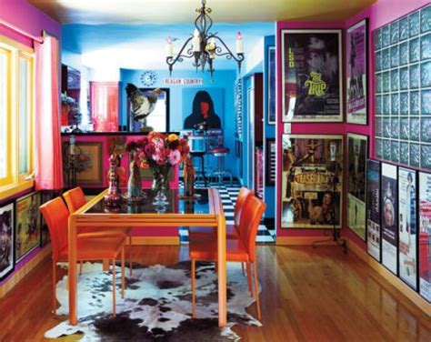 Linda Ramone's Los Angeles Home - Pictures of Linda Ramone's L.A. House