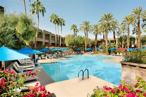 DoubleTree Resort by Hilton Hotel Paradise Valley - Scottsdale Day Pass | ResortPass