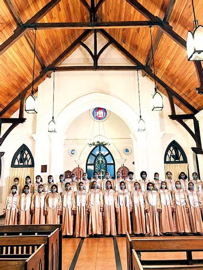 Raising their voices in Christmas harmony | Print Edition - The Sunday Times, Sri Lanka