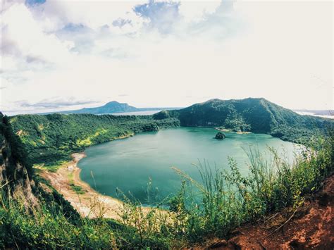 Hiking Taal Volcano: What to do & How to plan - Gamintraveler