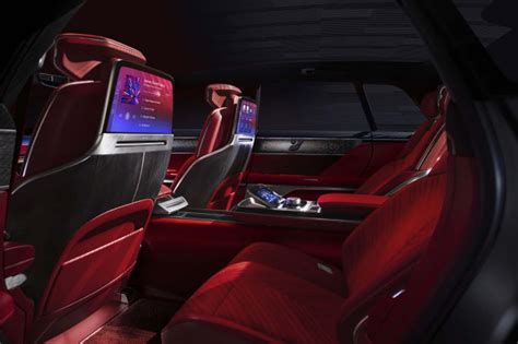 Cadillac Celestiq electric flagship revealed