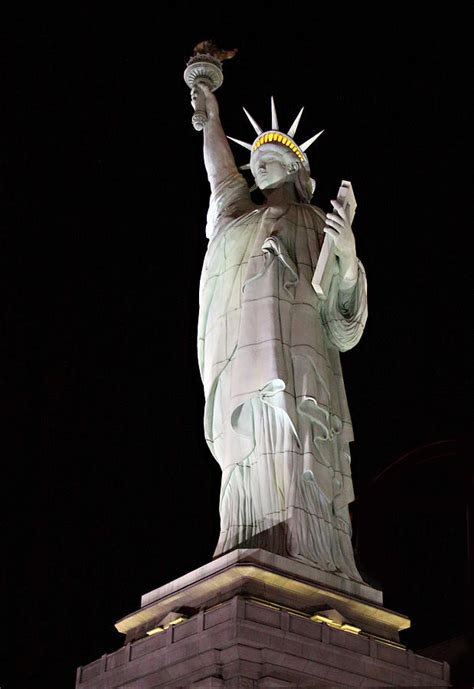 Statue of Liberty Historical Facts and Pictures | The History Hub