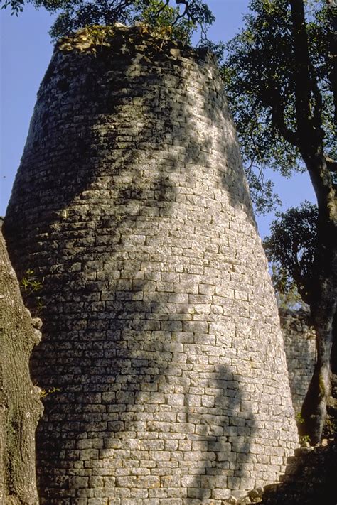 Hidden Architecture: Great Zimbabwe