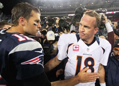 LOOK: Peyton Manning and Tom Brady meet up after Broncos-Patriots game ...