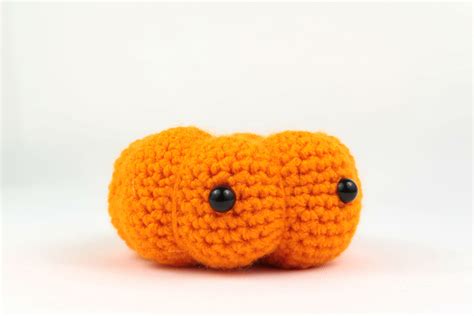 Pumpkin Amigurumi - Free Crochet Pattern - StringyDingDing