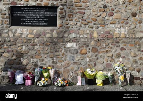 Aberfan memorial garden hi-res stock photography and images - Alamy