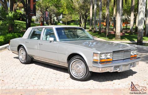 1977 Cadillac Seville Base Sedan 4-Door 5.7L