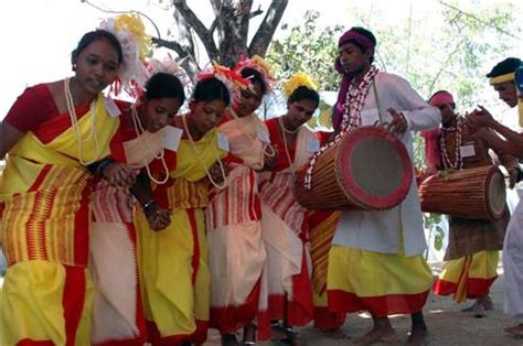 Art and Culture of Giridih, Festivals and Religion in Giridih