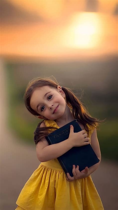 Cute Little Girl, children, little girl, smile, adorable, human, HD phone wallpaper | Peakpx